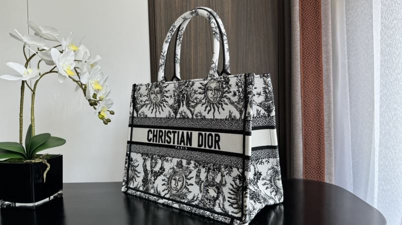 Christian Dior Shopping Bags